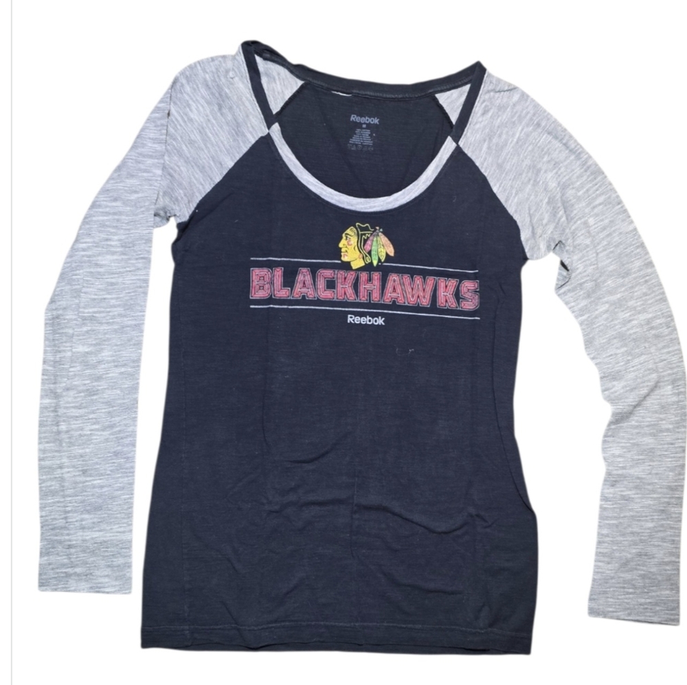 Chicago Blackhawks Long Sleeve T-shirt Woman's Size Medium
